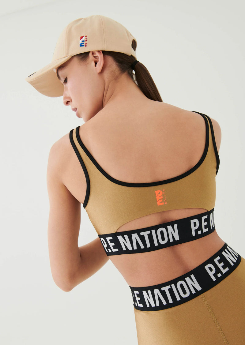 P.E Nation REFRACTION BRA - Medium support sports bra - black 