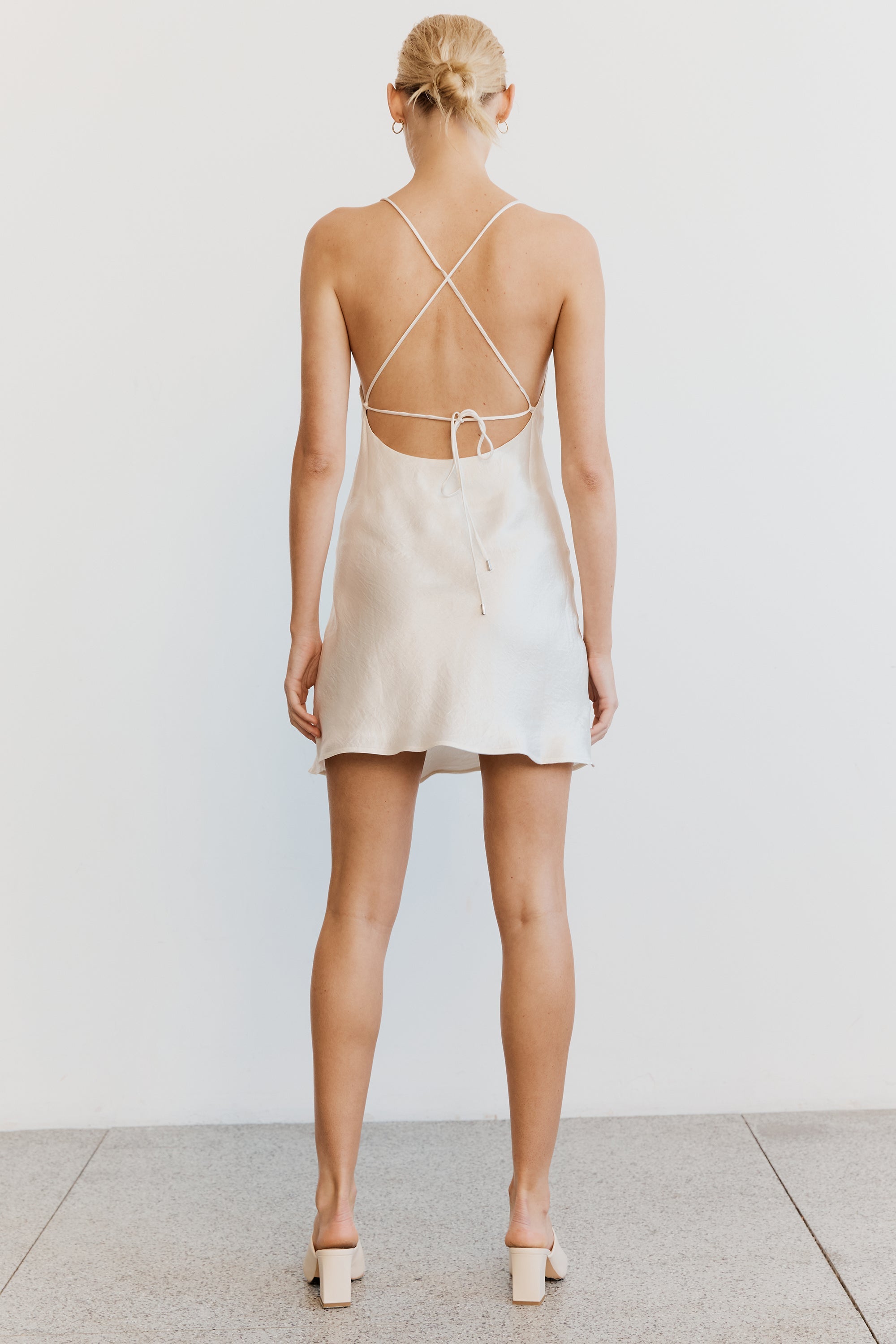 Elysian Collective Third Form Crush Bias Cowl Slip Cream