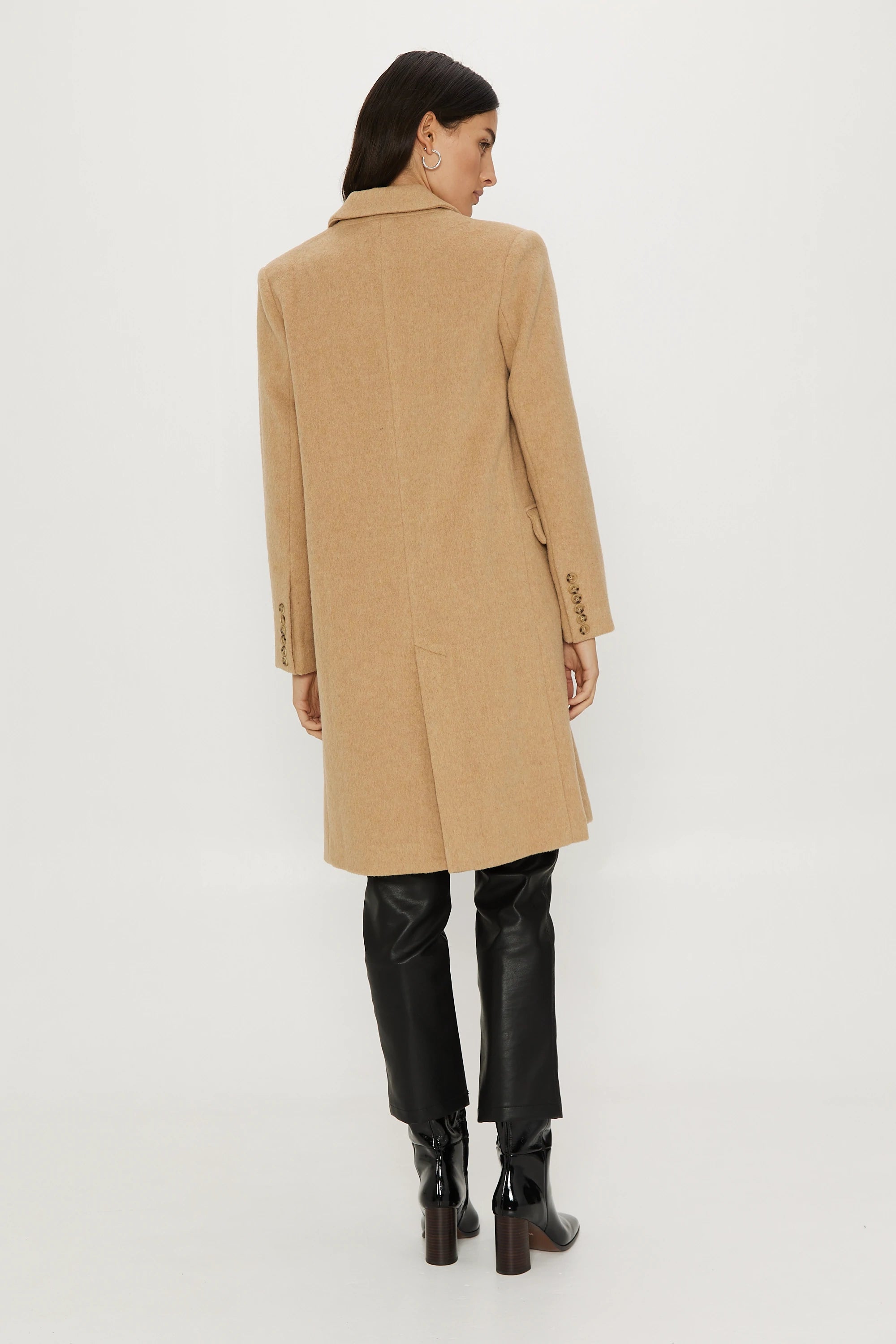 Elysian Collective Third Form New Classic Coat Oat