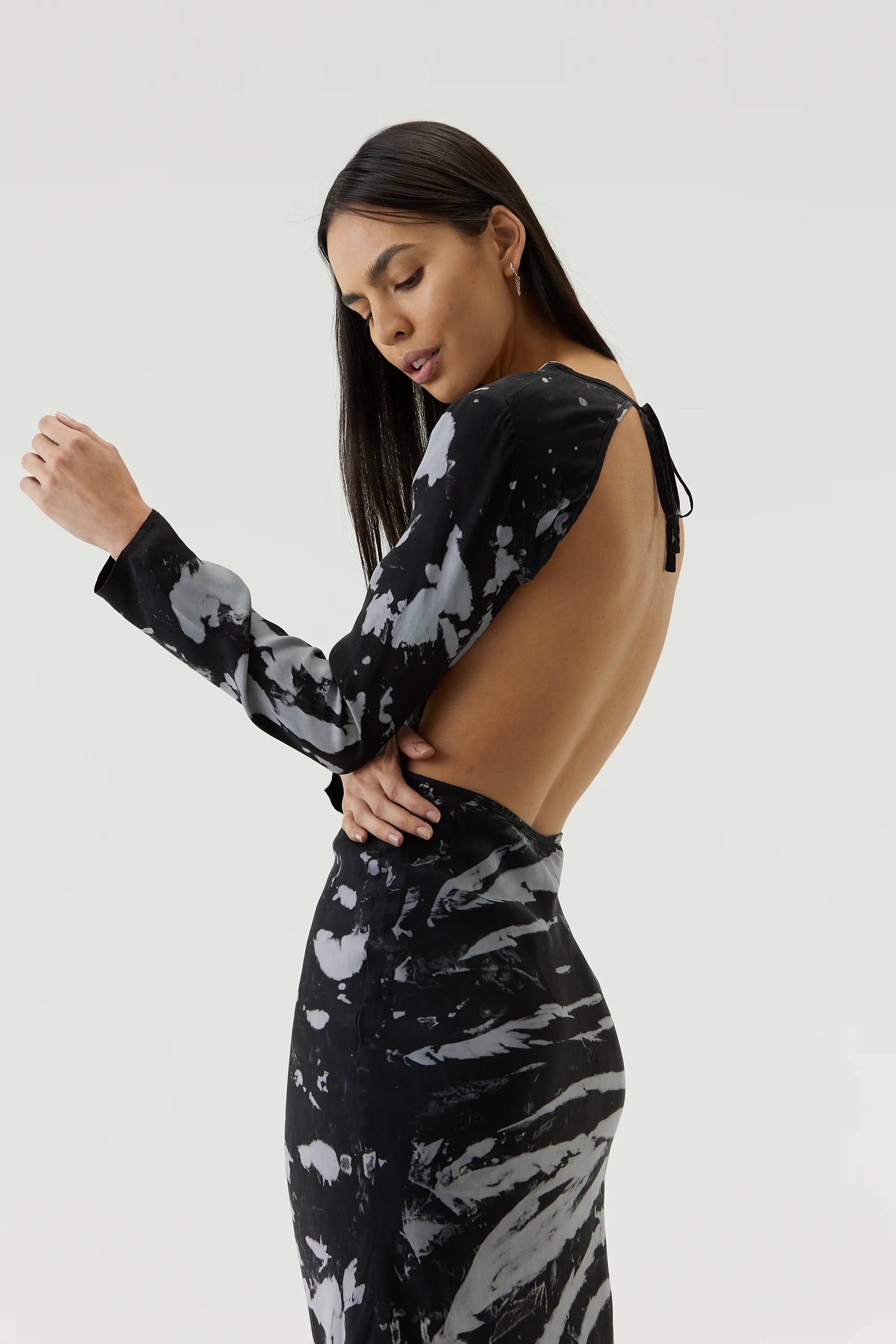 Elysian Collective Third Form Twist Through Bias Tie Back Midi Dress Black Tie Dye