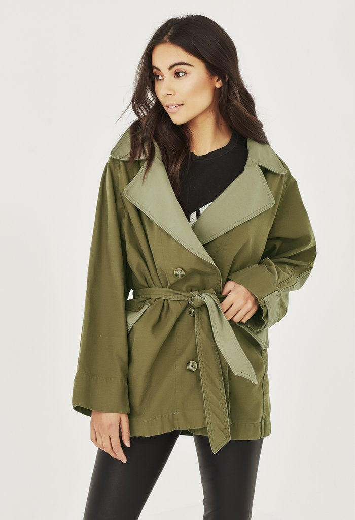 REMAIN - SCENE TRENCH (KHAKI)